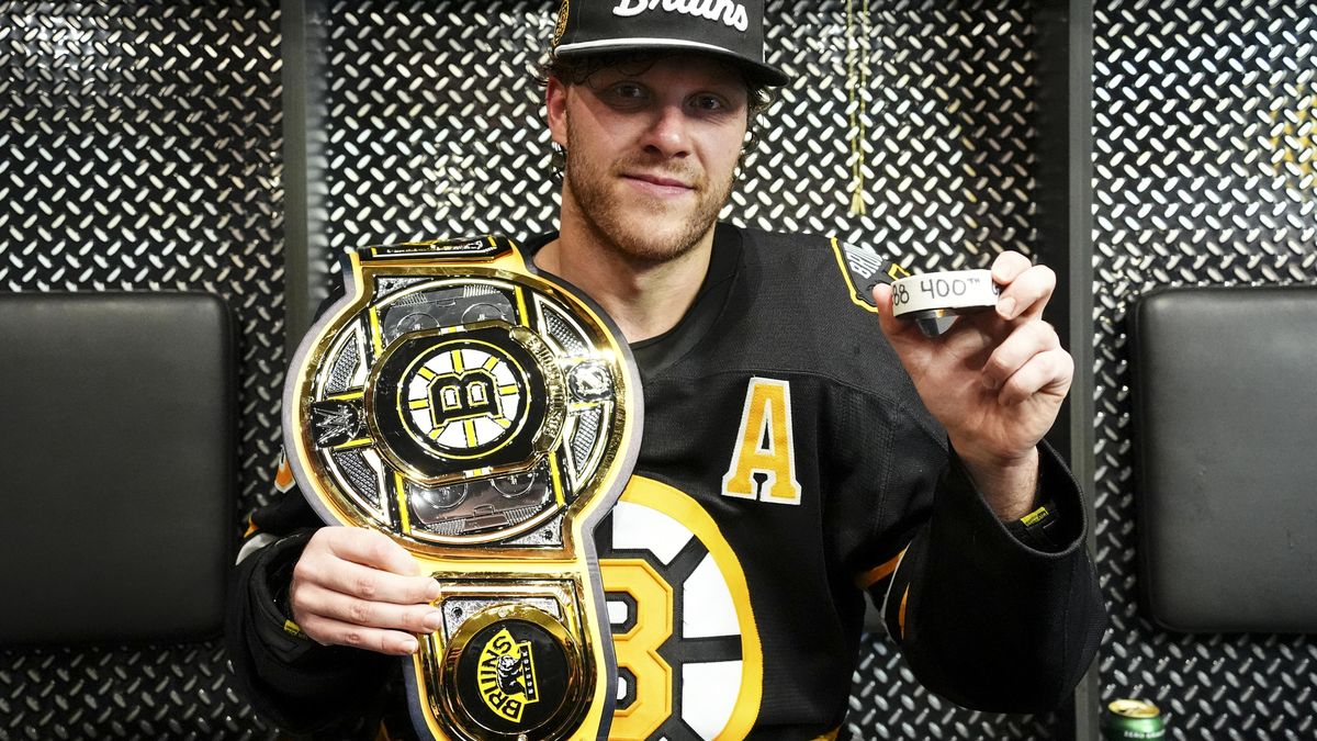 Nikdo si to nezaslouží víc! Pastrňáka před zraky jeho manželky a dcery dojali spoluhráči svým gestem